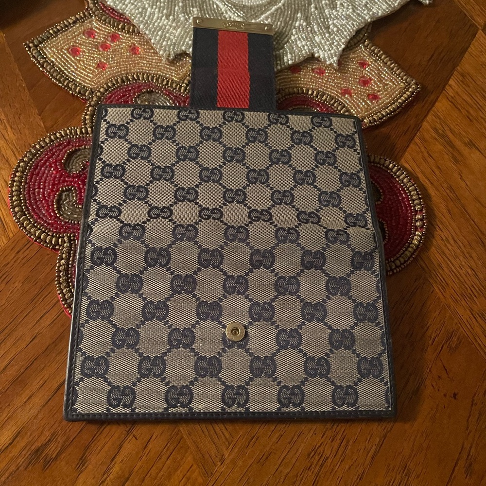 Gucci Navy and Red Monogram Wallet - Picture 7 of 9